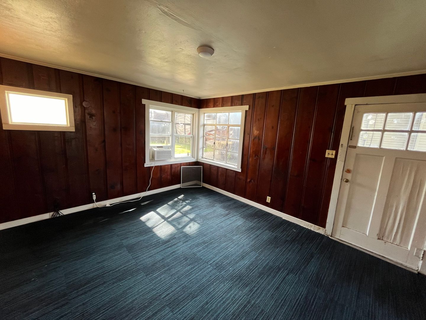 One Bedroom House in Roxana 