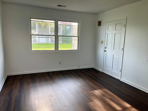 2 bedroom in East Alton