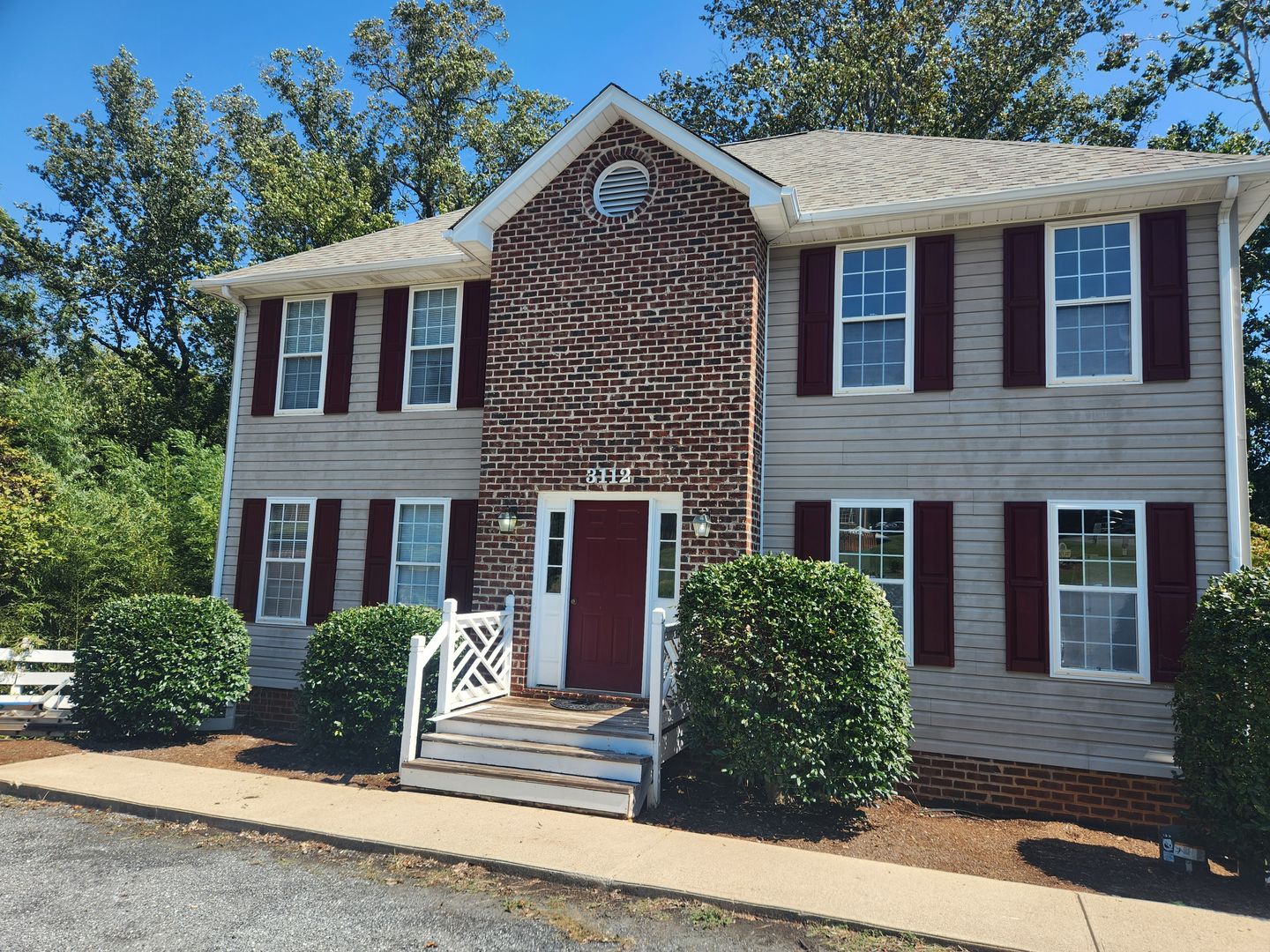 Lynchburg Apartment: 3112-3132 Link Road