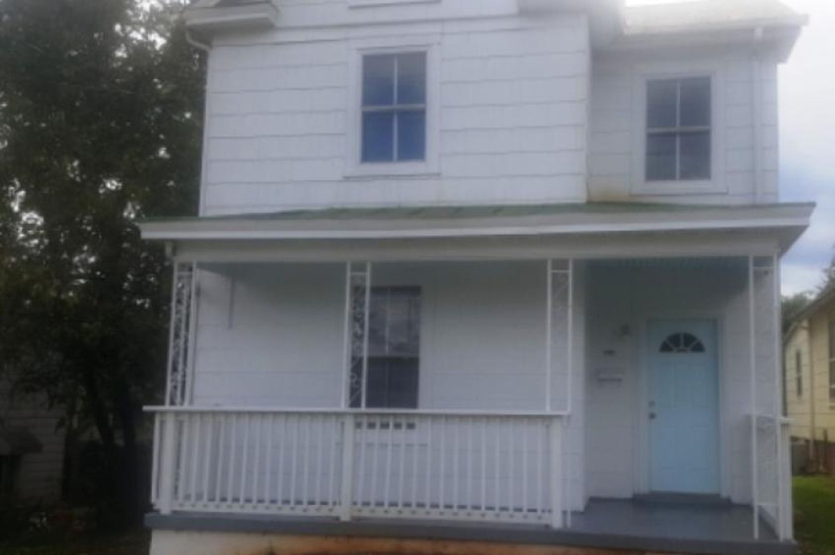 Lynchburg House: 1313 Tilden Avenue