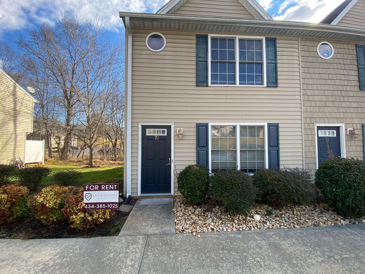 Lynchburg Townhome: 300 McConville Road #70