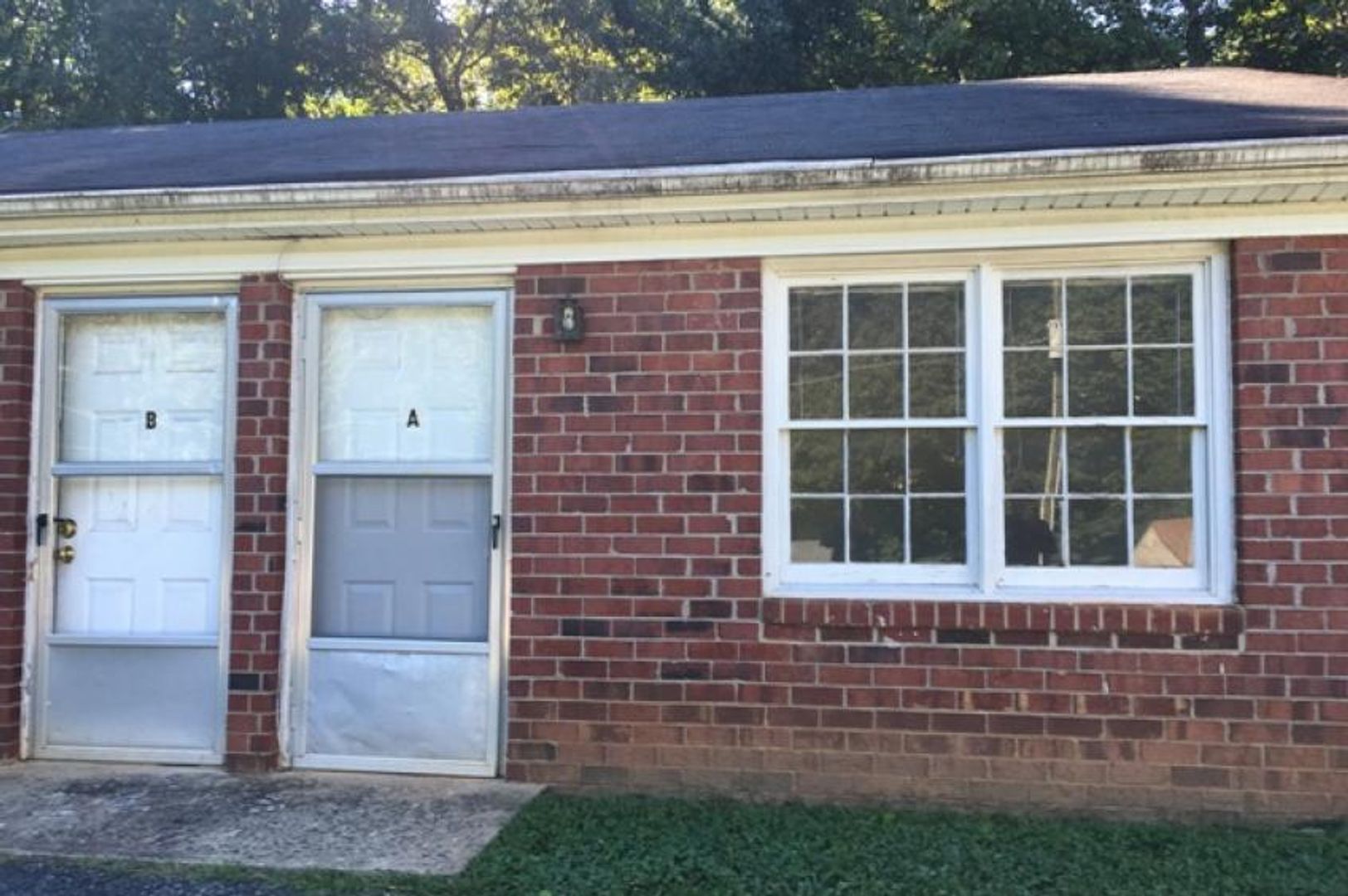 Madison Heights Apartment: 120 Longwood Place