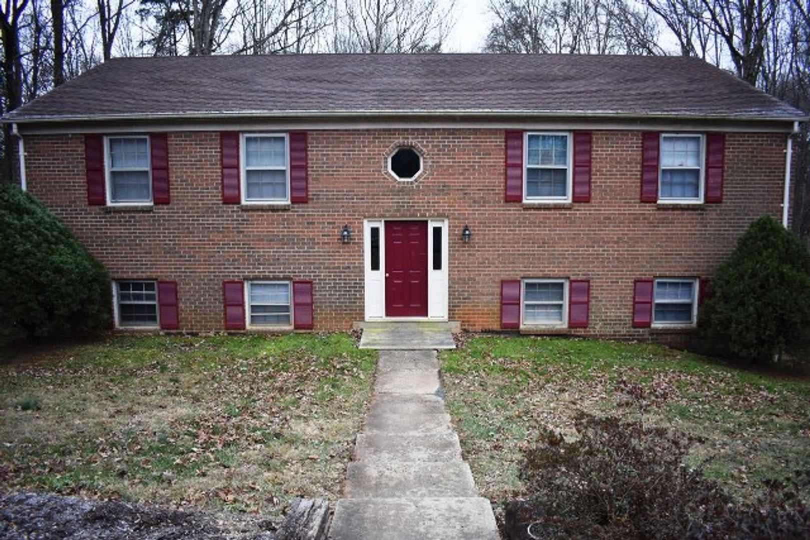 Lynchburg Apartment: 154 Lee Place