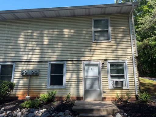 Lower Level Apartment in Altavista