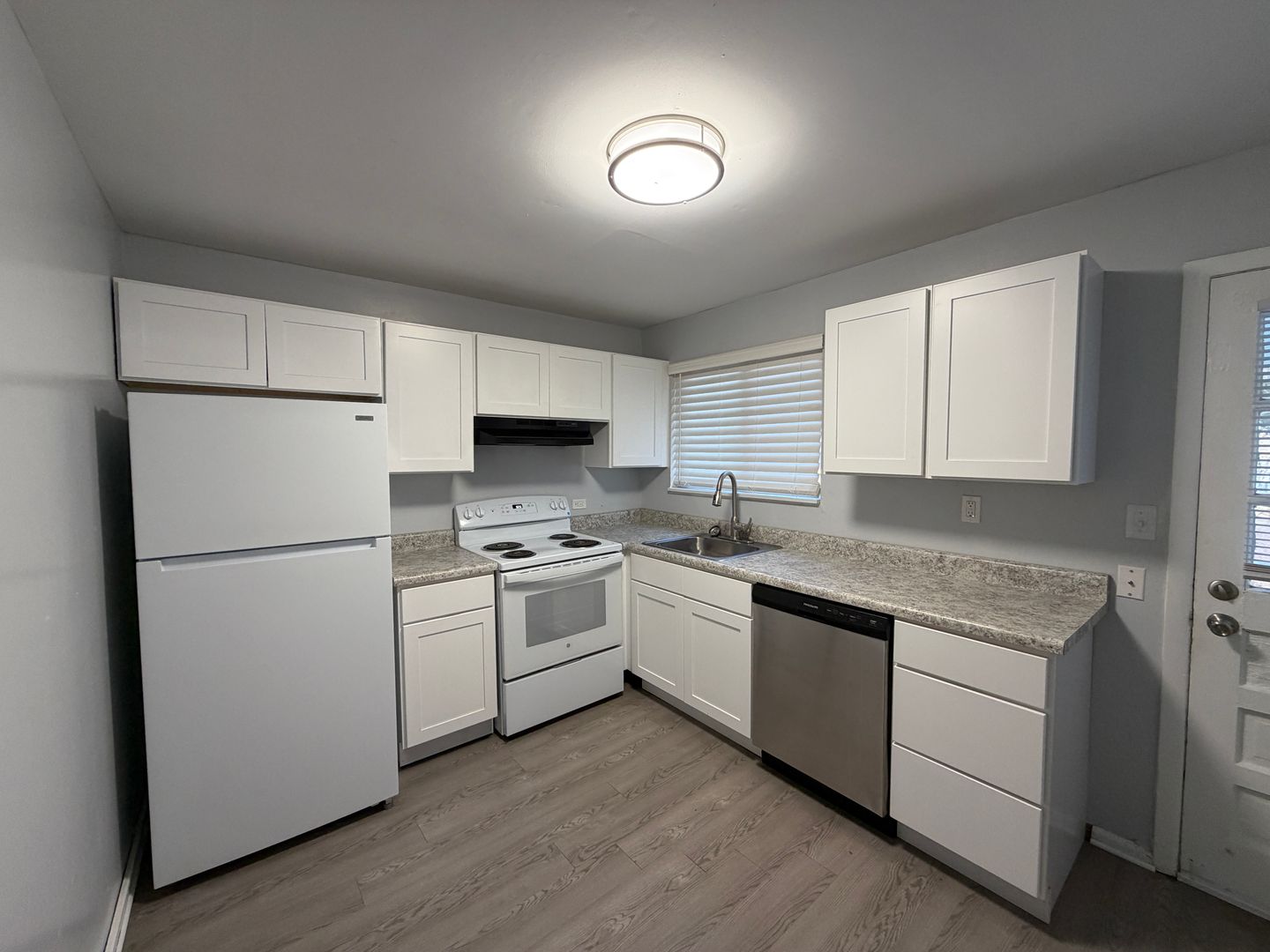 Lynchburg Apartment: 3300 Old Forest Road