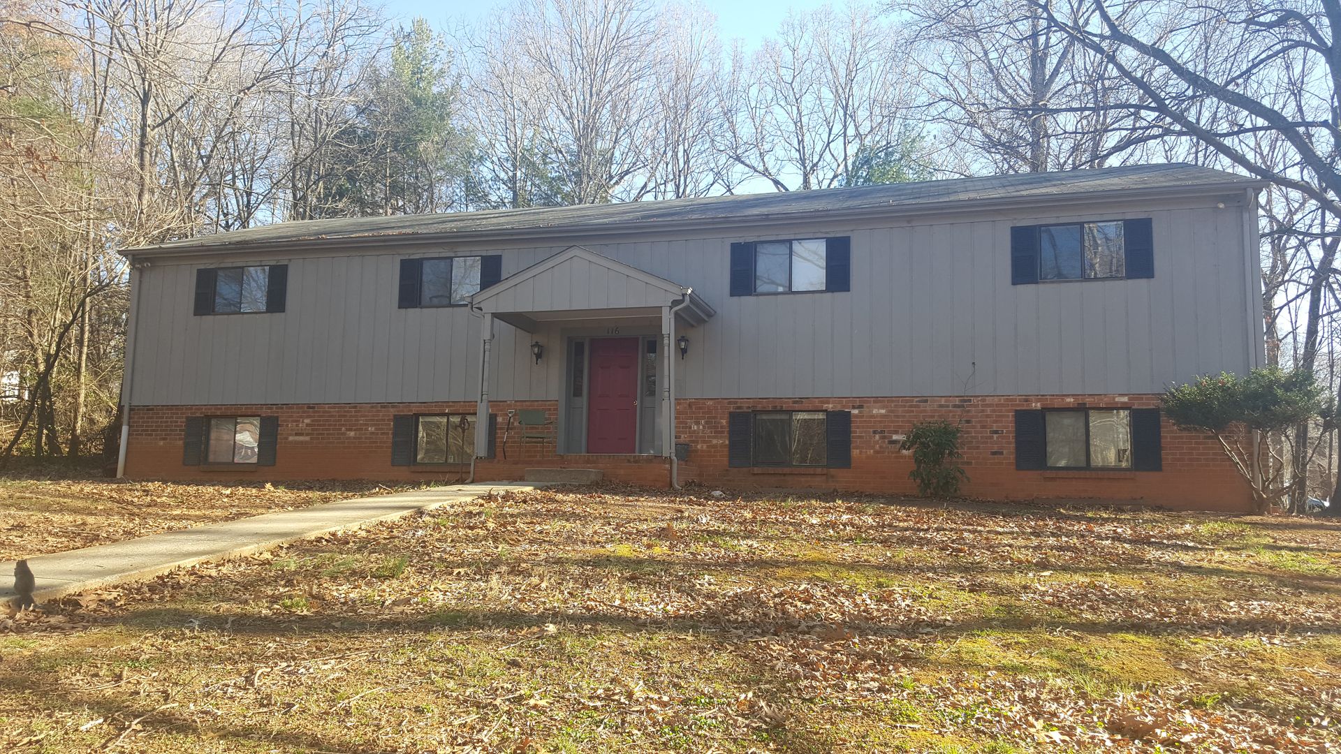 Lynchburg Apartment: 101 & 103 & 116 Edgeway Dr