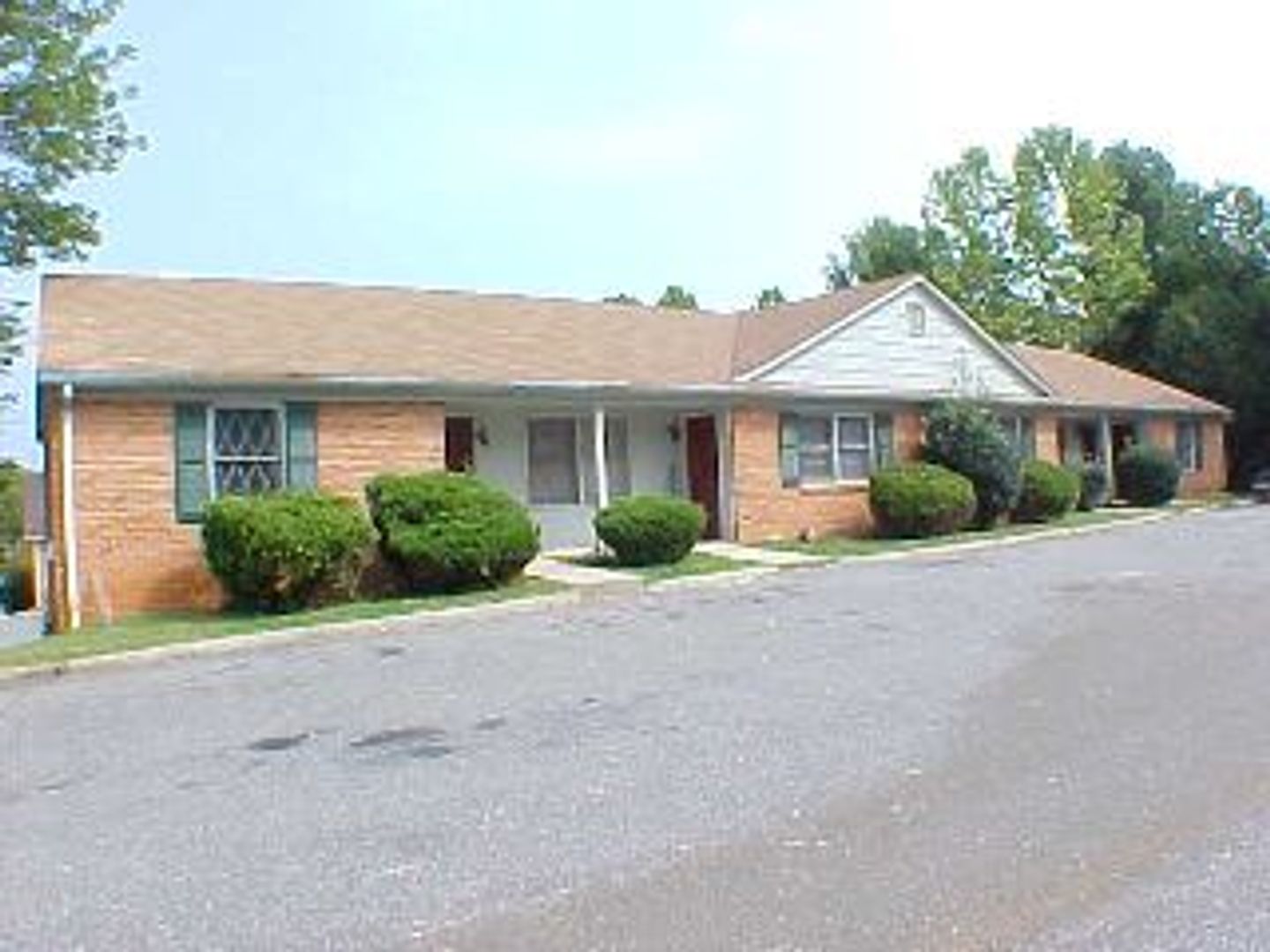 Lynchburg Apartment: 1416-1424 Tunbridge Road