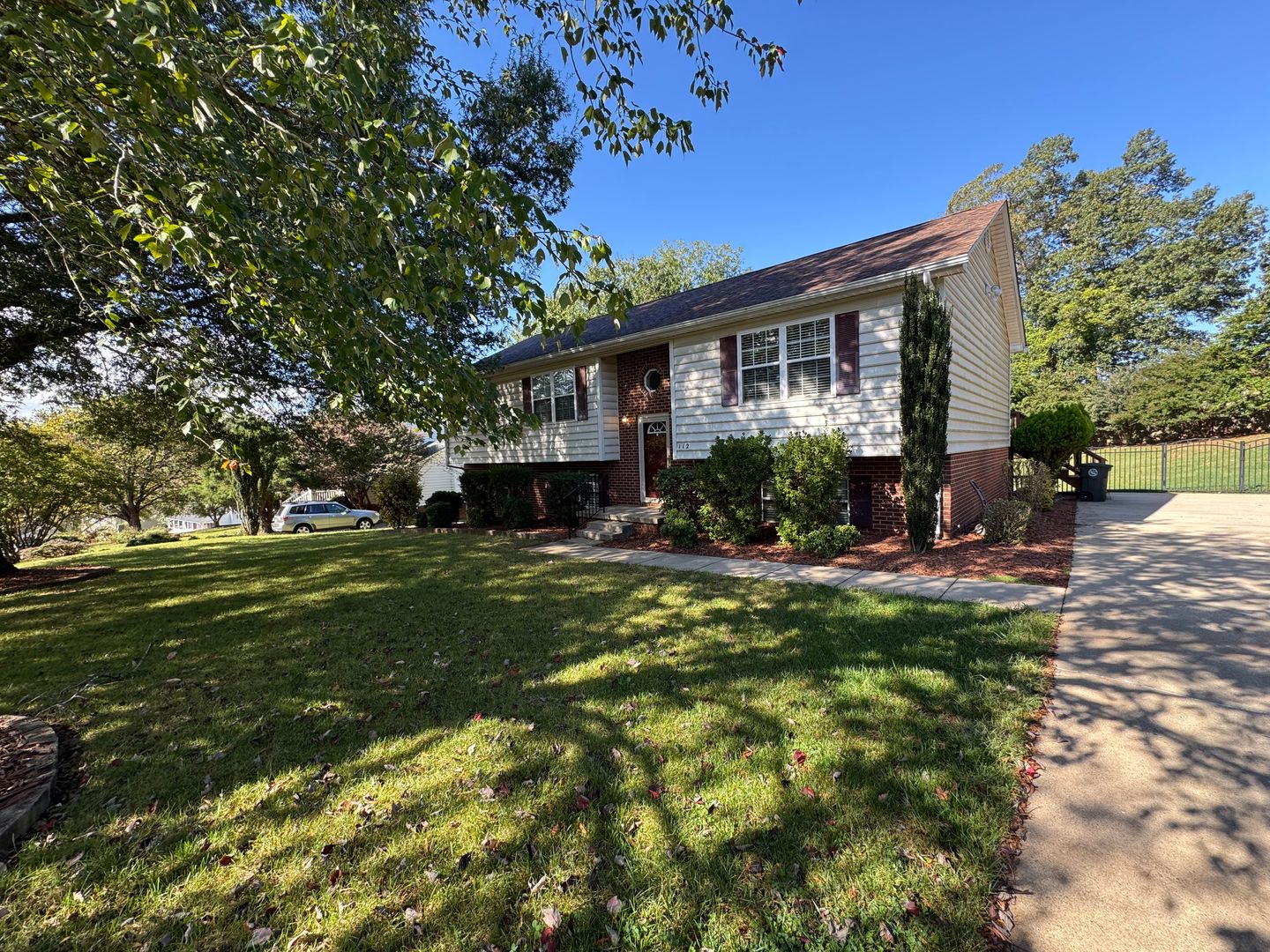 Lynchburg House: 112 Turtle Creek Road