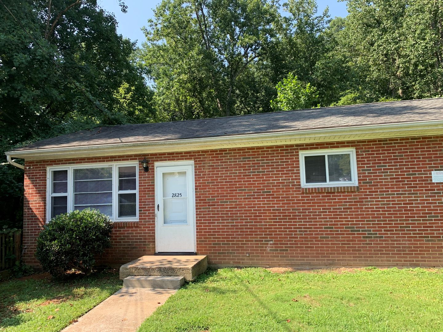 Lynchburg Apartment: 2825 & 2827 Kulman Place