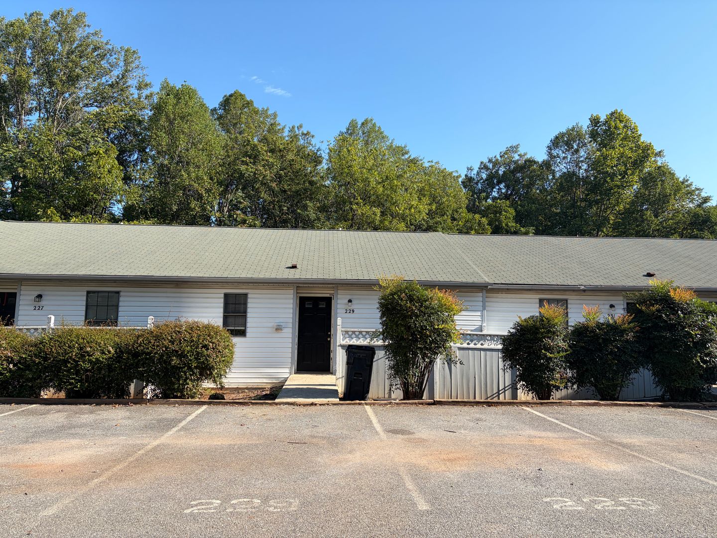 Lynchburg Apartment: CountryPlace Lane