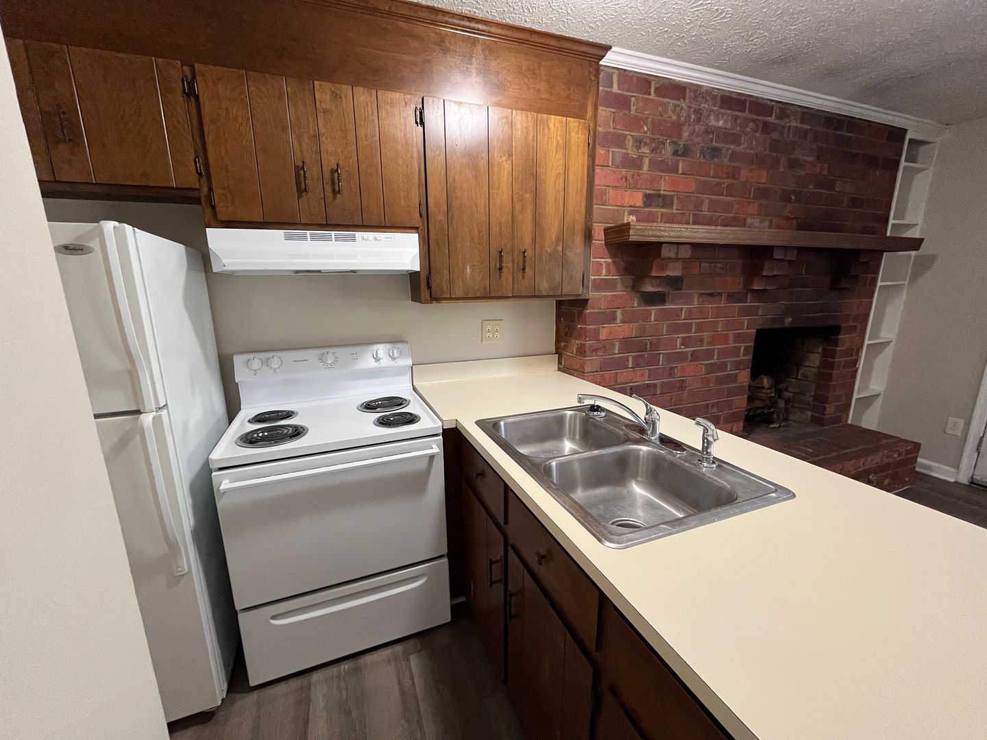 Lynchburg Apartment: 137 Oak Hill Drive