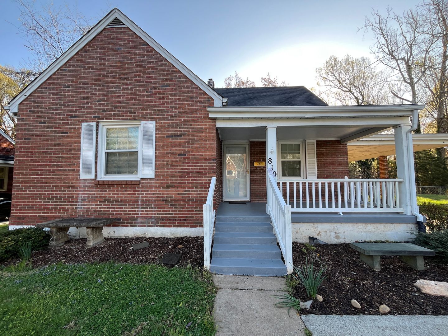 Lynchburg House: 810 Westview Drive