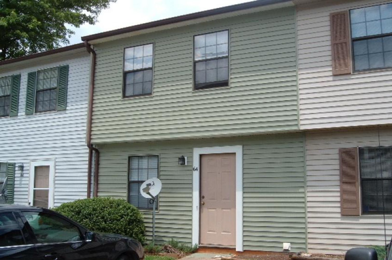 Lynchburg Townhome: 64 Country Place Lane