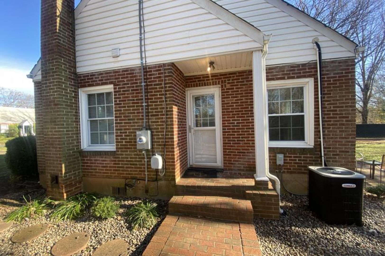 Lynchburg House: 209 Homewood Drive