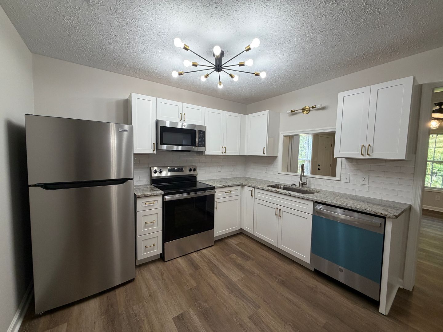 Lynchburg Apartment: 3112-3132 Link Road