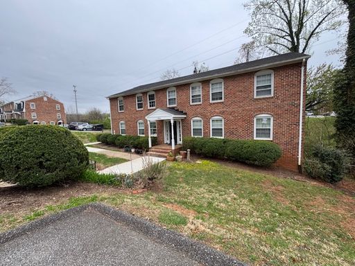 Lower Level Apartment in Boonsboro – photo 1