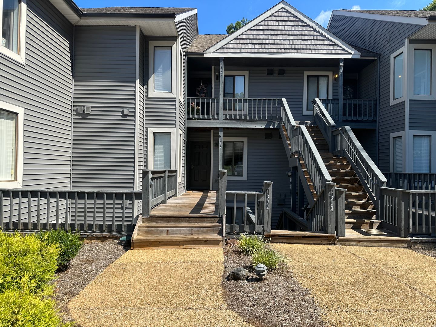 Forest Condo: 1312 Twin Springs Court