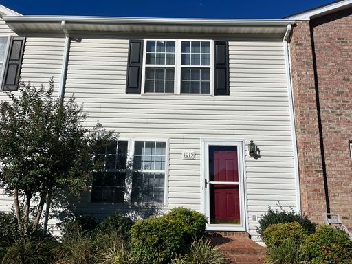 Ashwood Townhomes in Forest