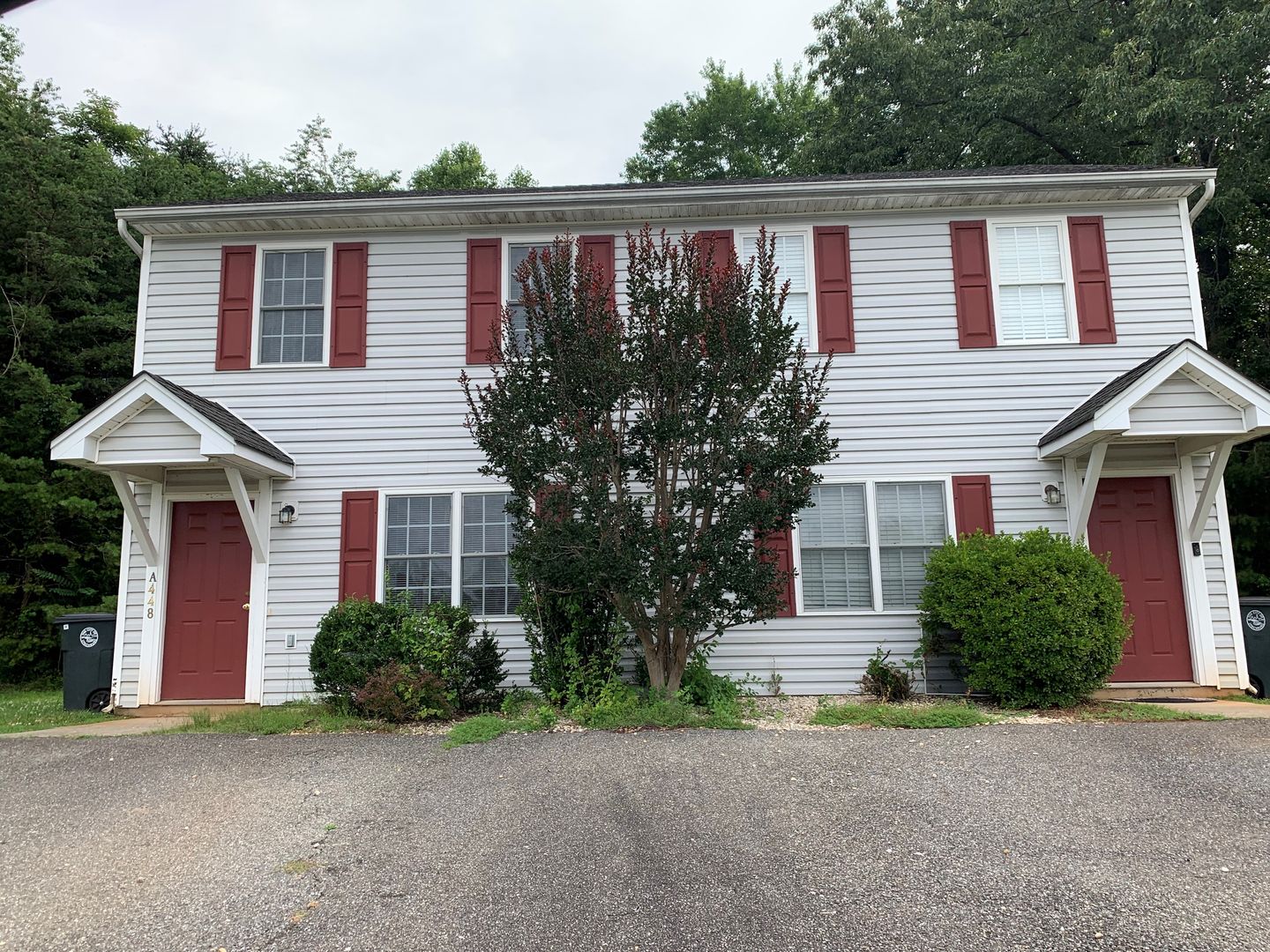 Lynchburg Apartment: 448 Three Creeks Court A & B