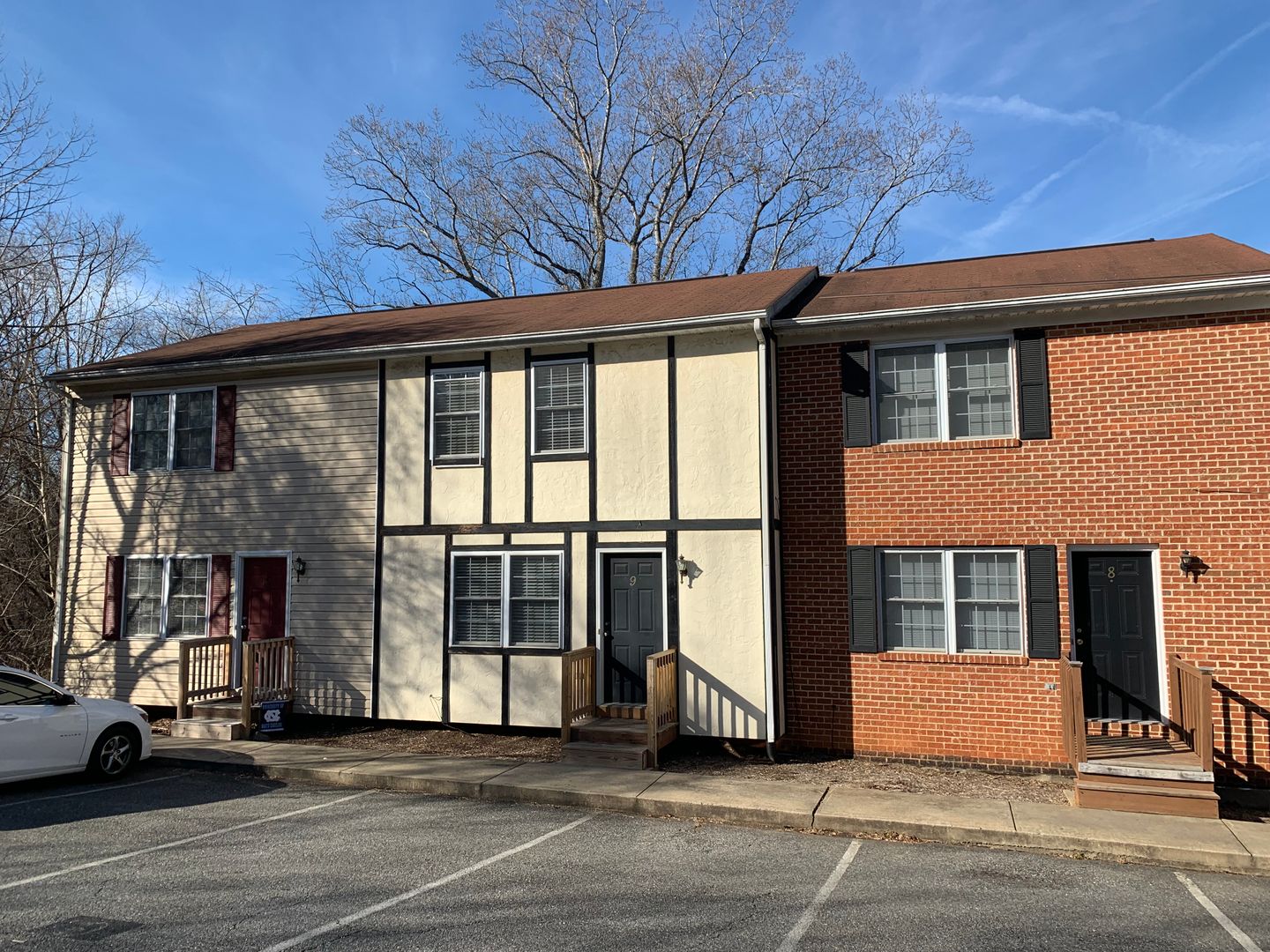 Lynchburg Apartment: 101 1/2 Hampden Drive