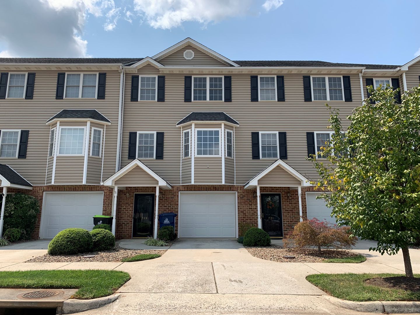 Lynchburg Townhome: 719 Wyndhurst Drive