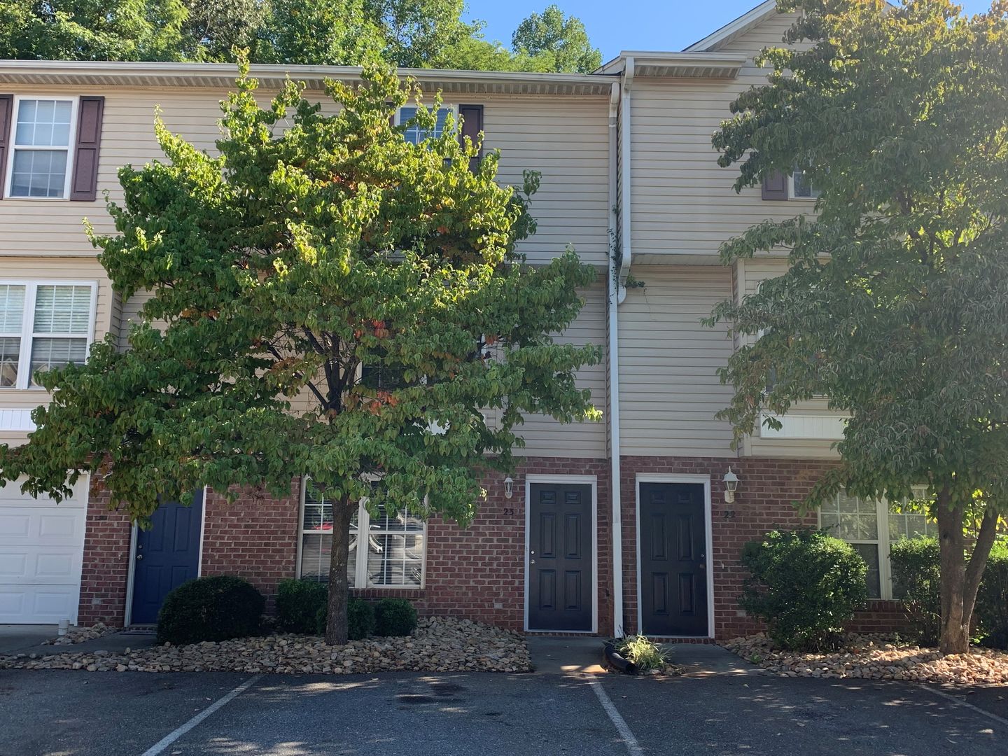 Lynchburg Apartment: 300 McConville Road