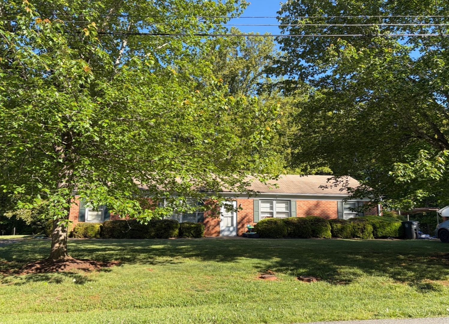 Lynchburg Apartment: 112 Parkview Drive