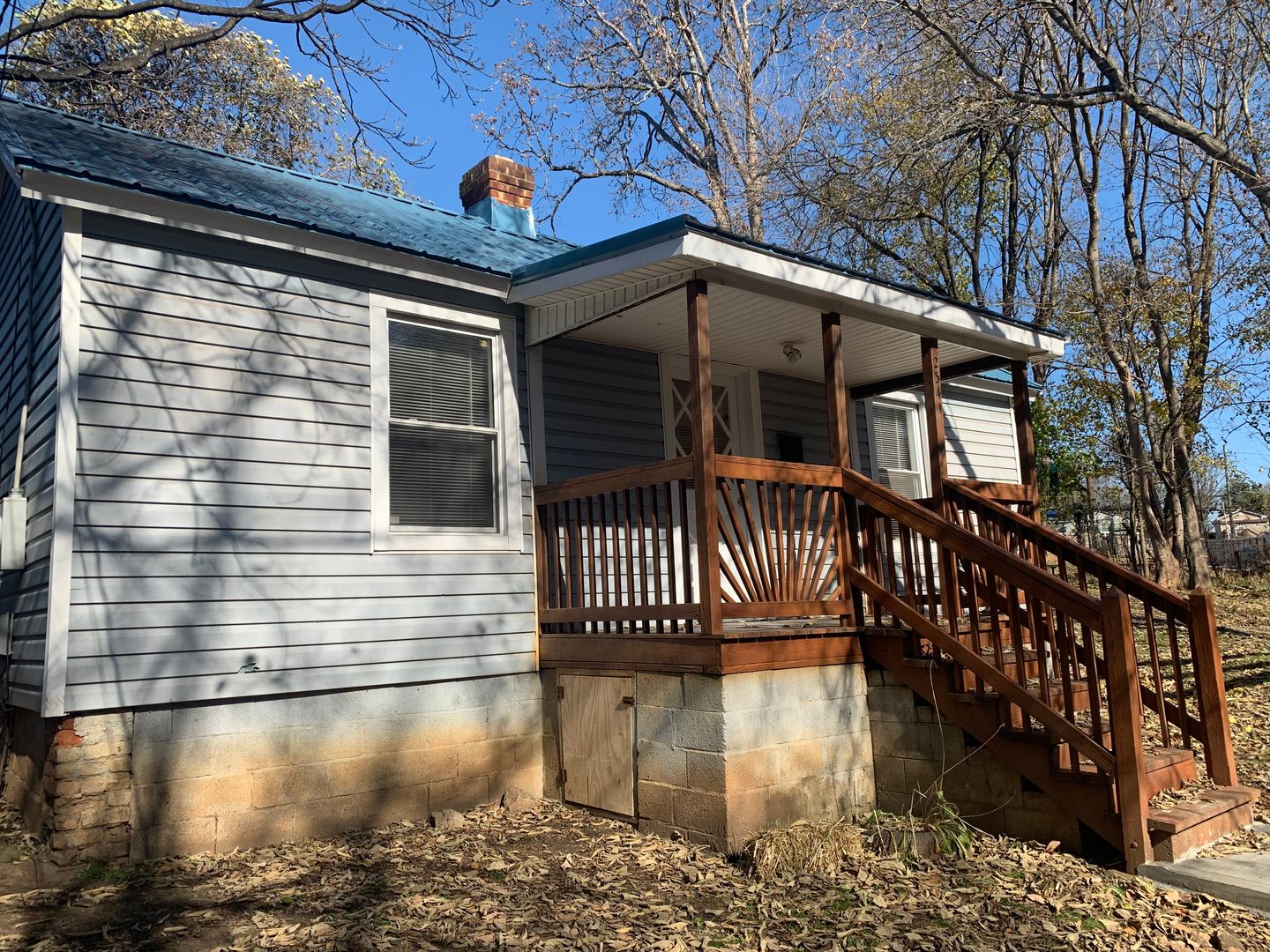 Lynchburg House: 2341 Price Street