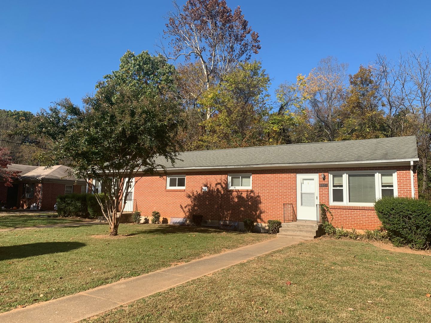 Lynchburg Apartment: 2801 & 2803 Kulman Place
