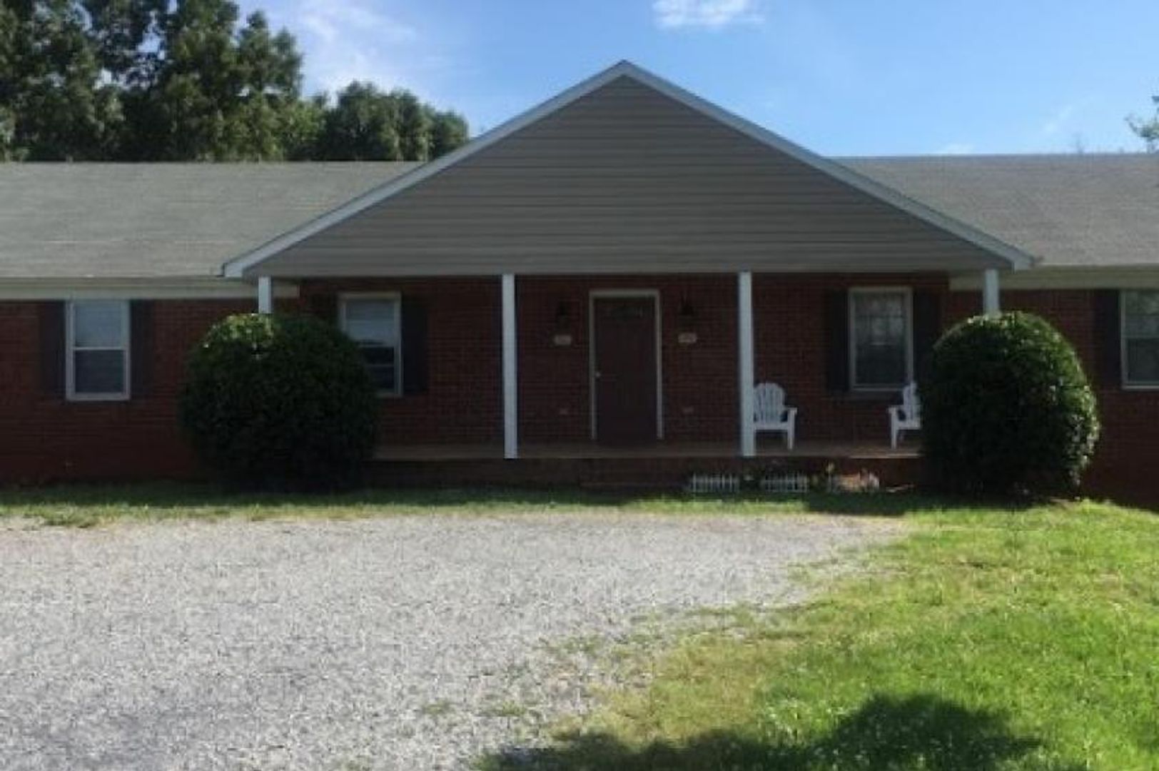 Bedford Apartment: 951 & 953 Smith Street