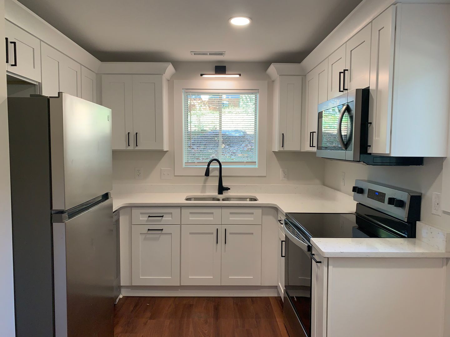 Lynchburg Apartment: 156 Edgeway Drive