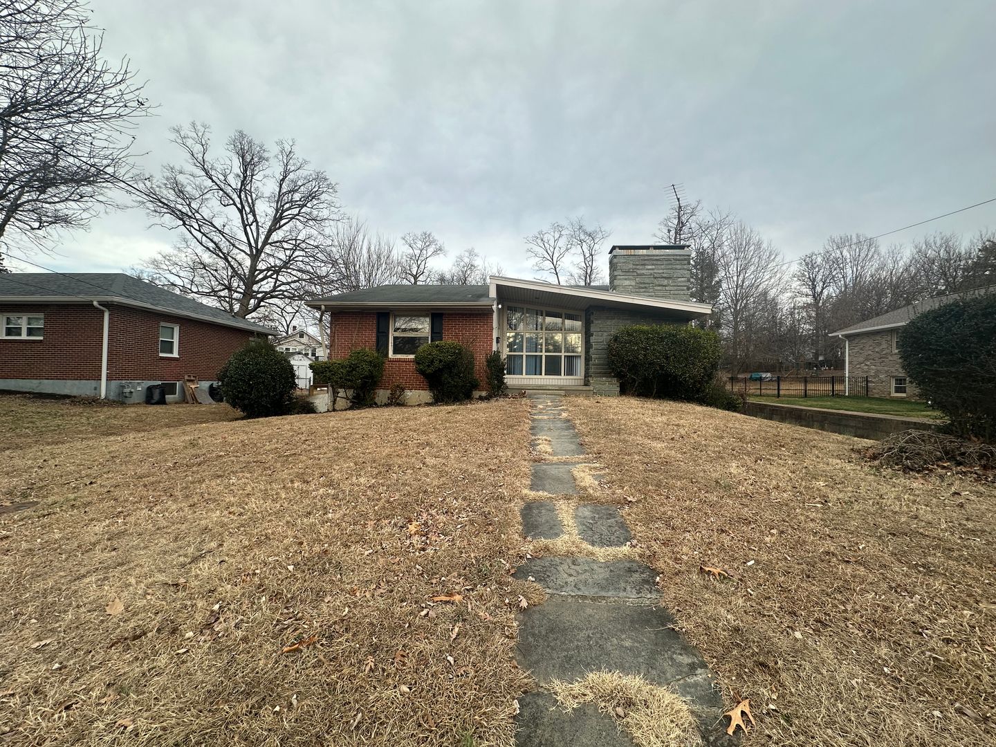 Lynchburg House: 206 Connecticut Avenue