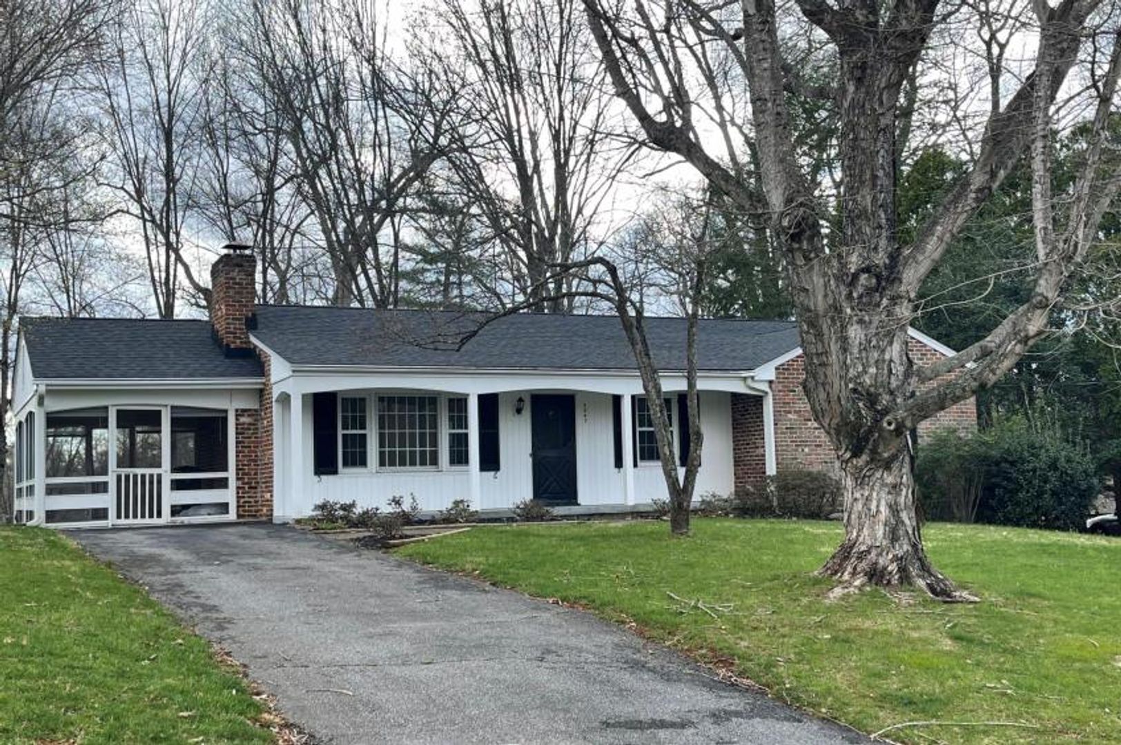 Lynchburg House: 2047 Overbrook Road