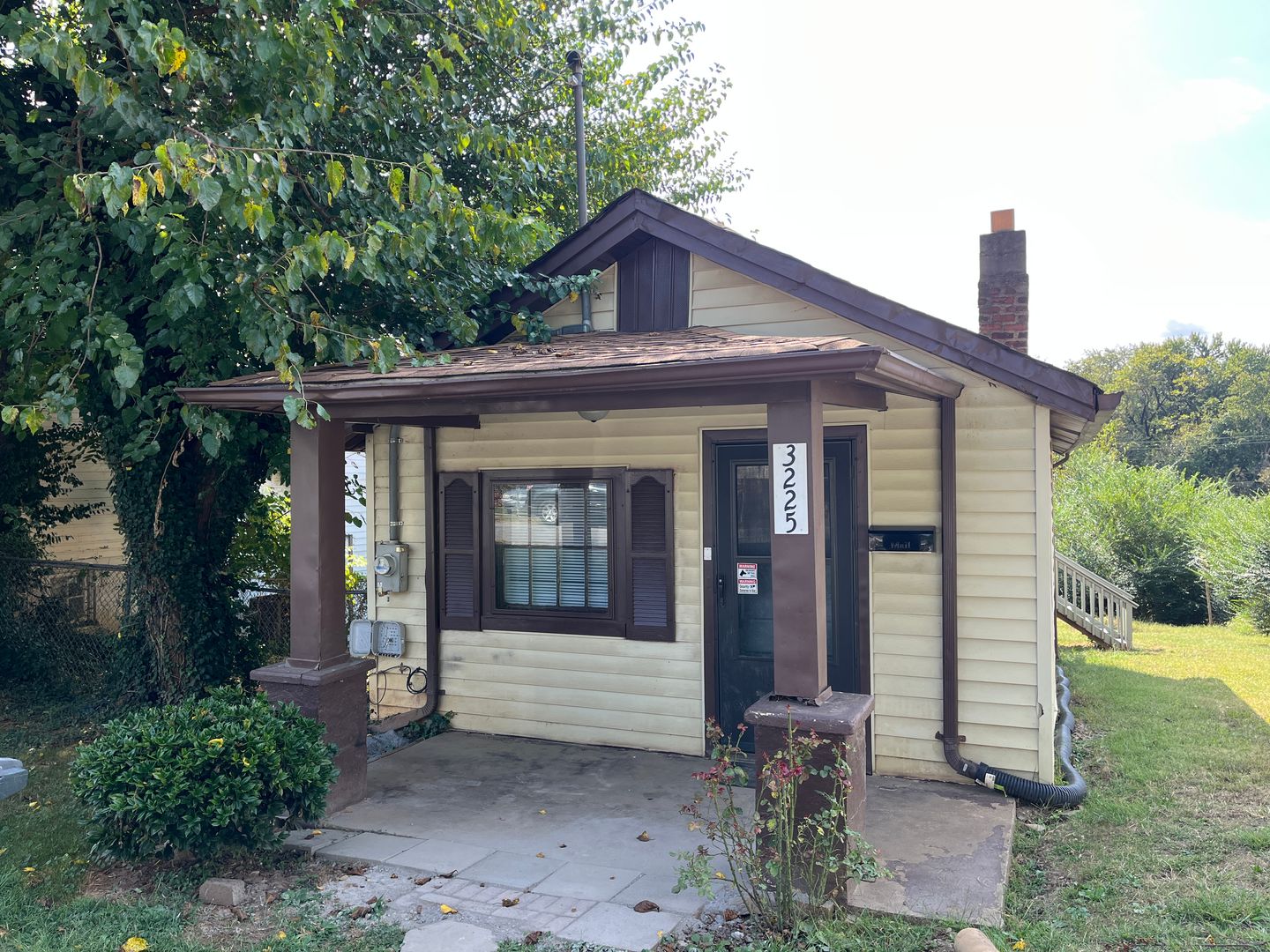 Lynchburg House: 3225 Maryland Avenue