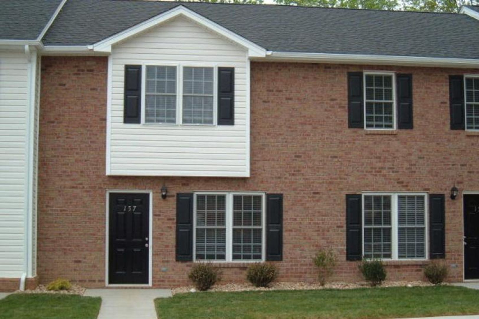 Lynchburg Townhome: 3600 Old Forest Road #147