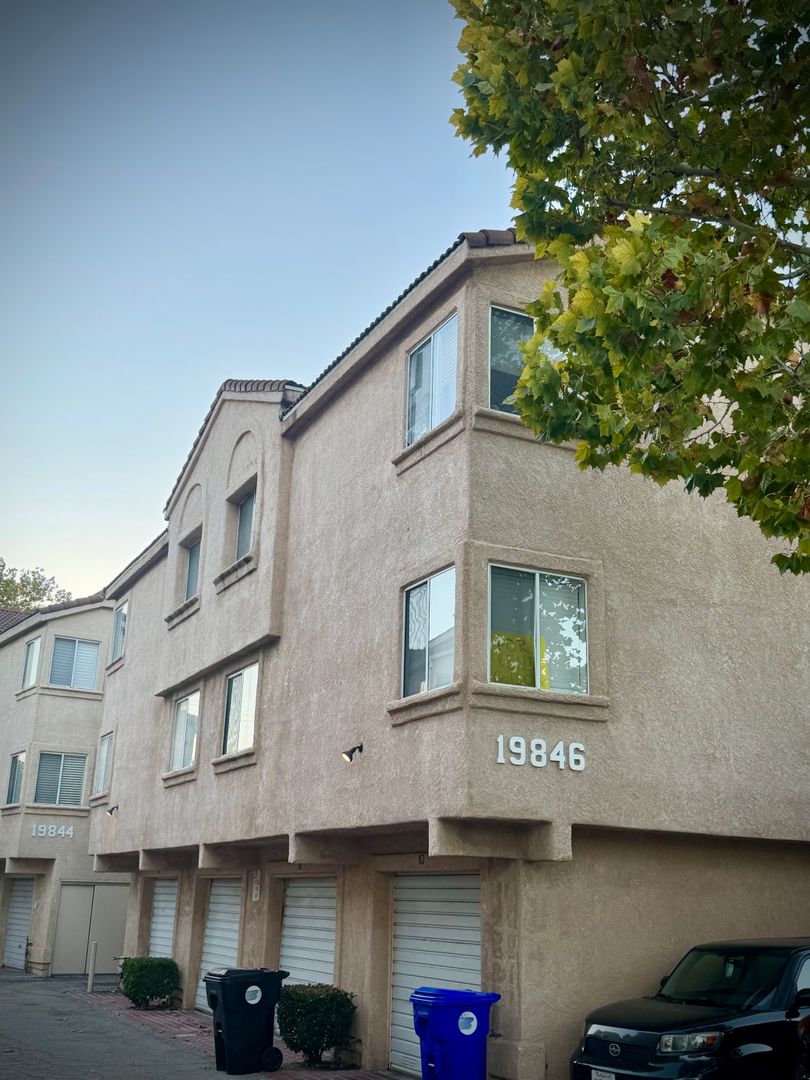 Santa Clarita Condo: 19846 Sandpiper Pl Unit 81