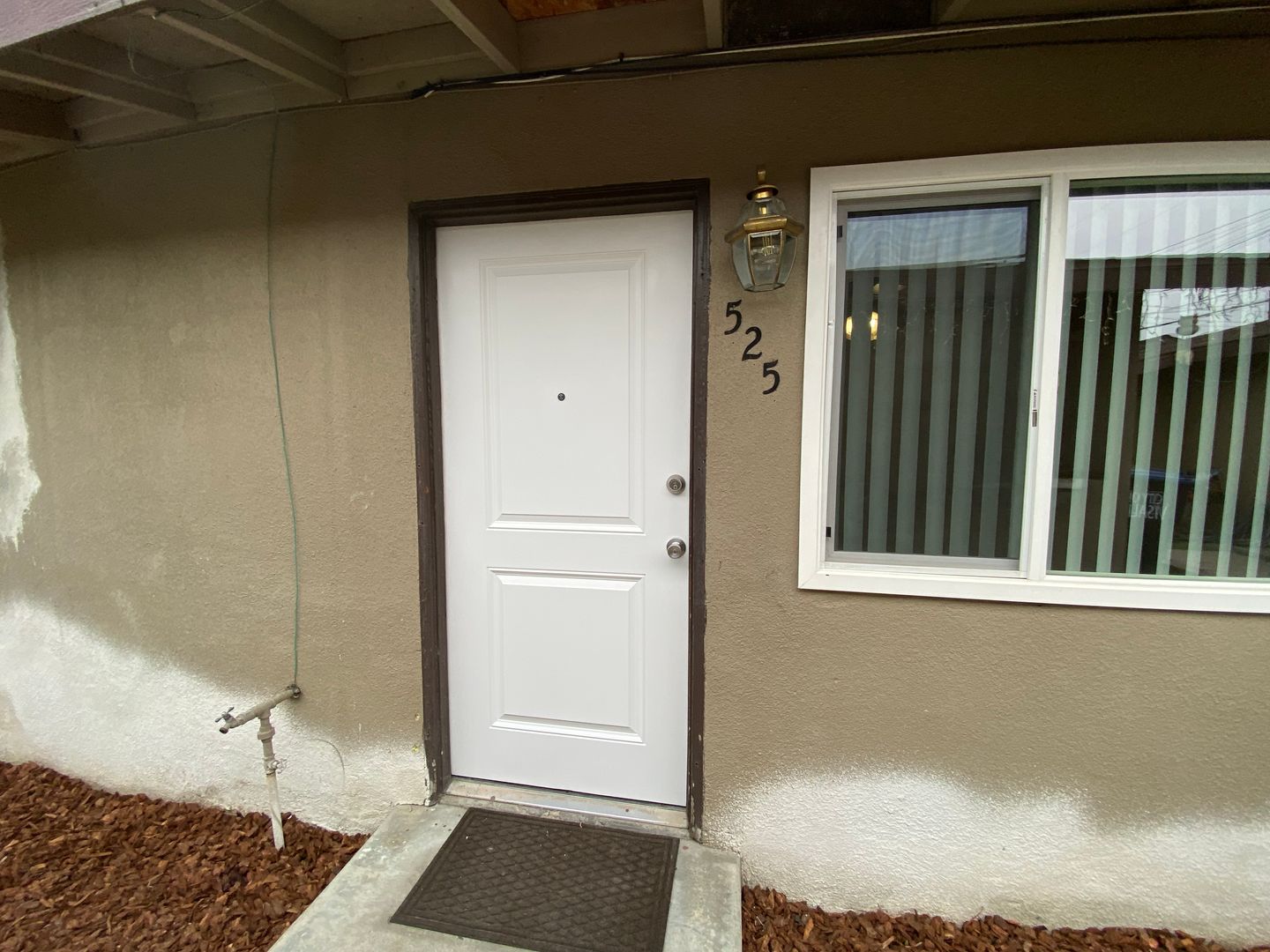 Visalia Apartment: 519-525 E Cypress