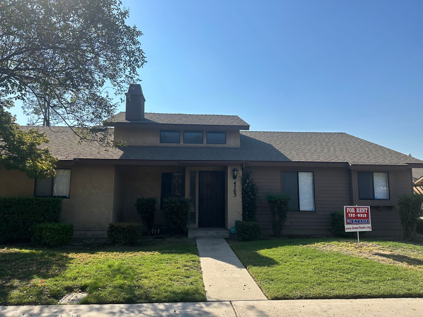 Visaila House: 4703 W. Cypress Ave.