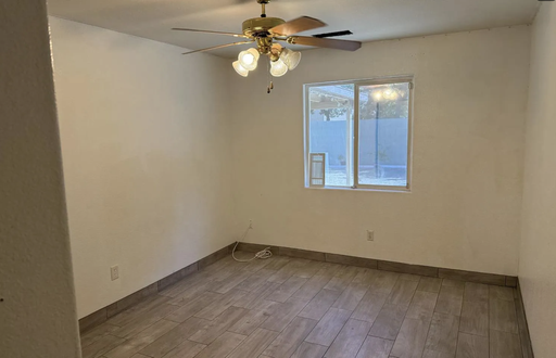 Listing photo thumbnail