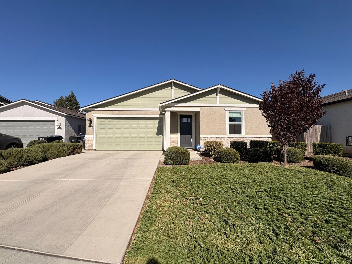 Visalia House: 2632 S Cain Court