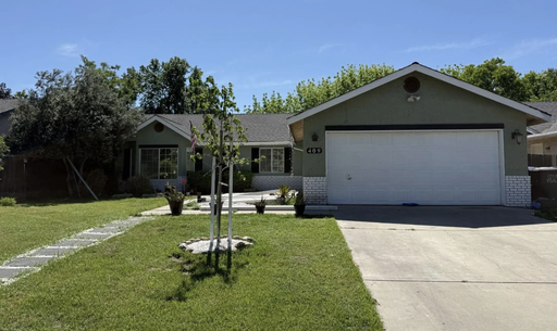 Listing photo thumbnail
