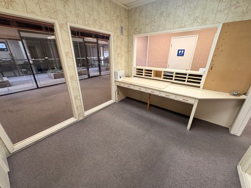 Listing photo thumbnail