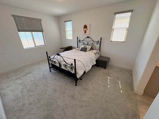 Listing photo thumbnail