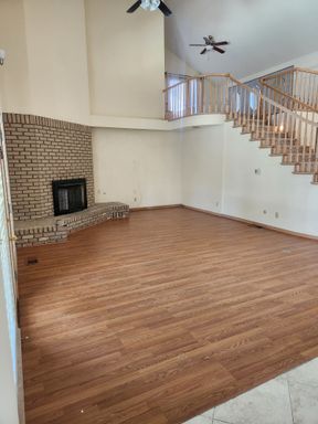 Listing photo thumbnail