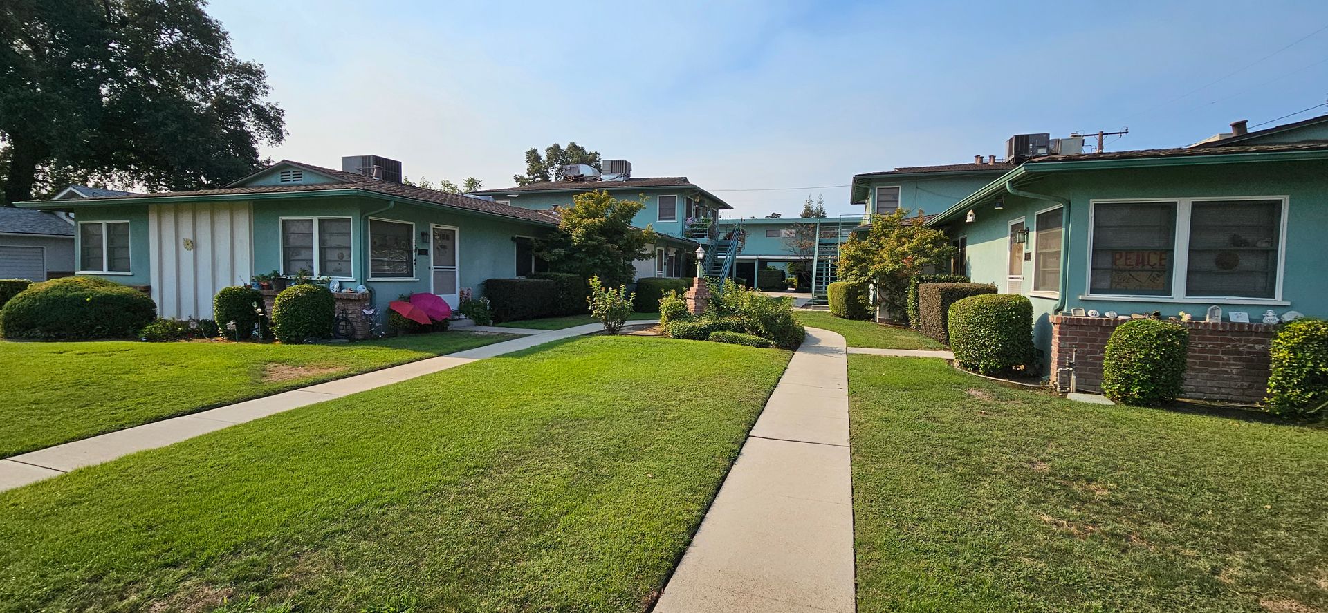 VISALIA Apartment: 1647 W SCHOOL AVE - 1639-L