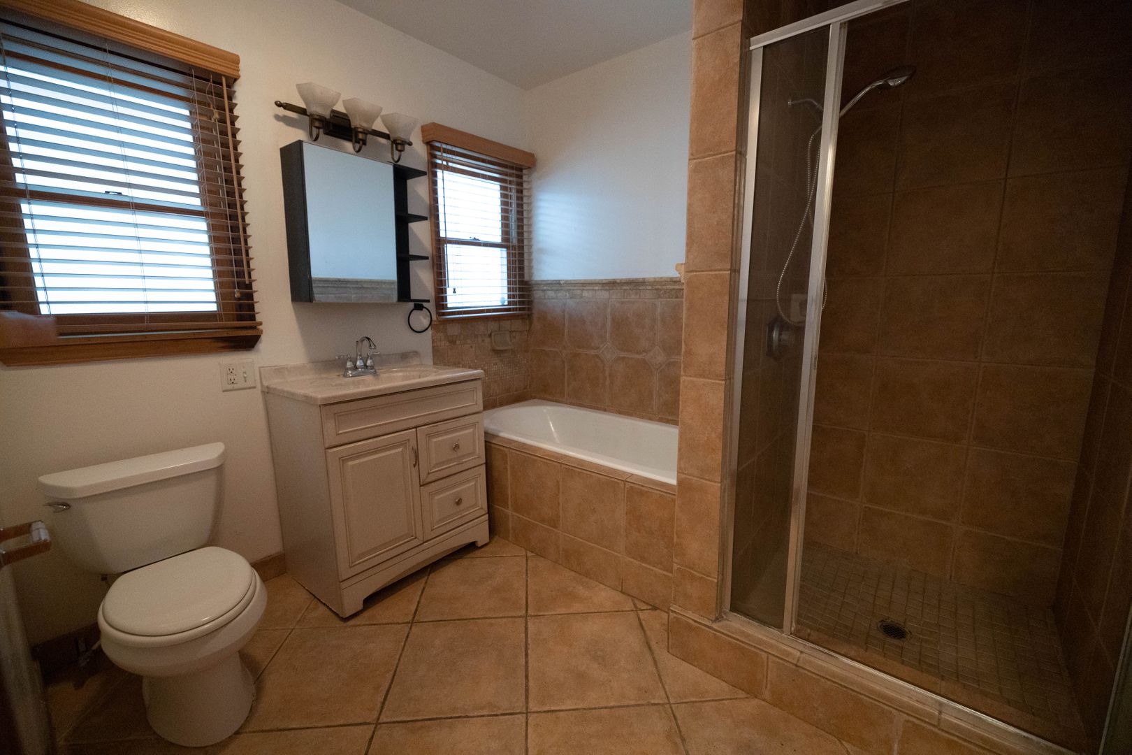 Pasadena House: 1115 N Garfield Ave