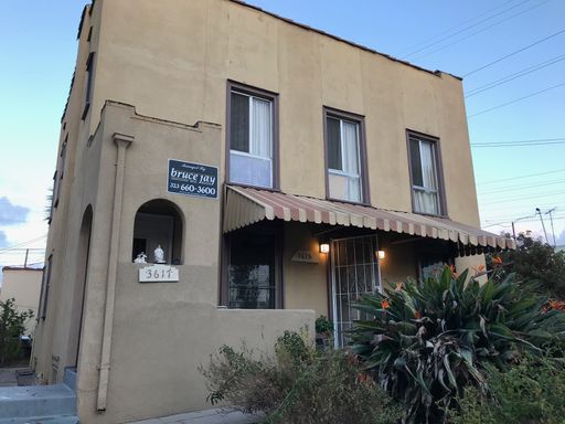 AMAZING Atwater 1Bed/1Bath Large Unit For Lease!!! – photo 1