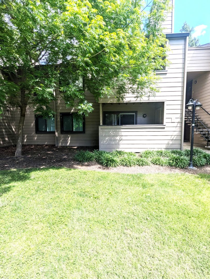 SACRAMENTO House: 3715 TALLYHO DRIVE #81