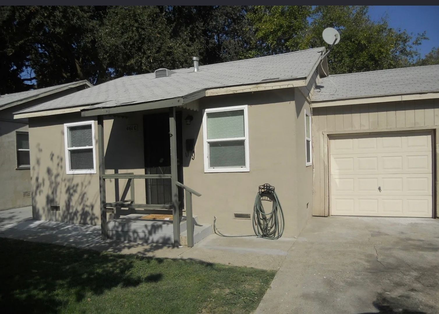 West Sacramento Apartment: 461 Walnut Street