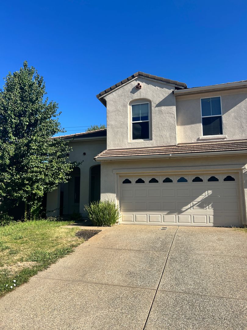 RANCHO CORDOVA House: 3947 RILEY ANTON WAY